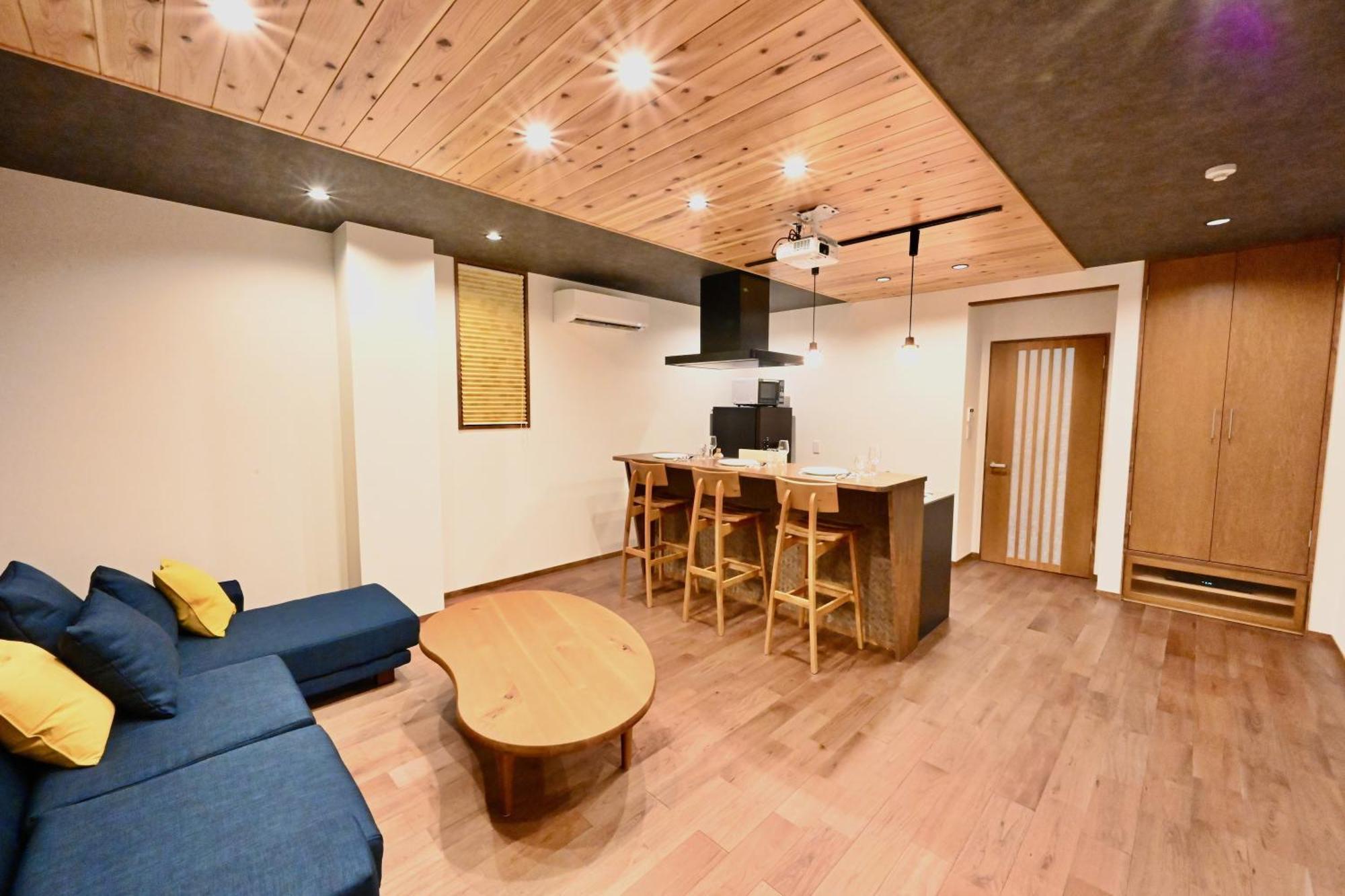 Manabi-Stay Takayama Sakura: Traditional Town Retreat with Artificial Onsen Exterior photo